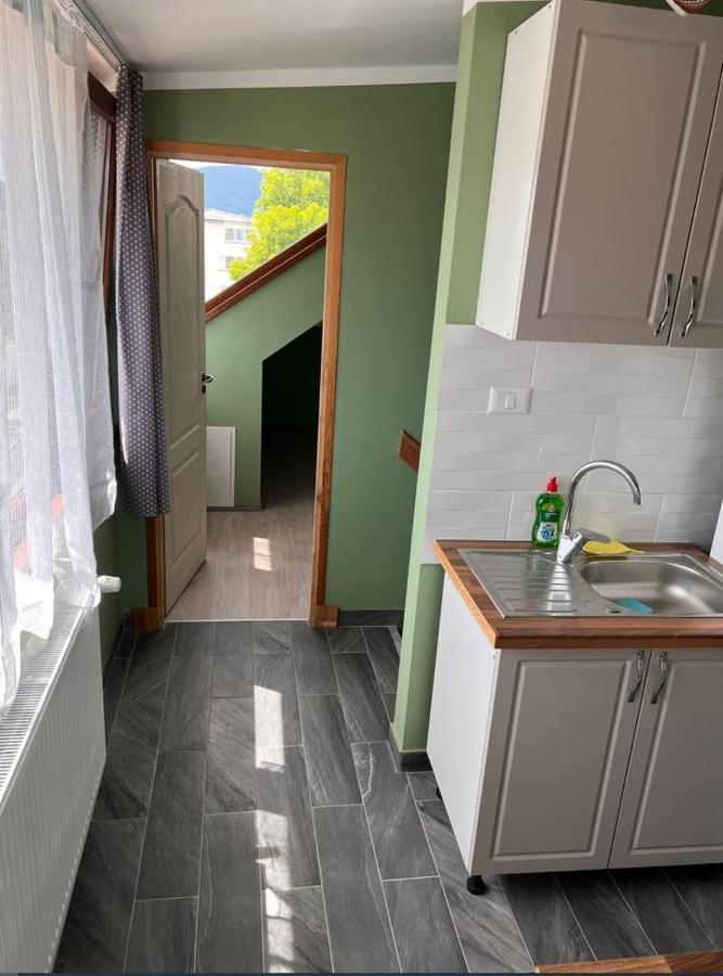 Premont Studios Ghimbav Εξωτερικό φωτογραφία