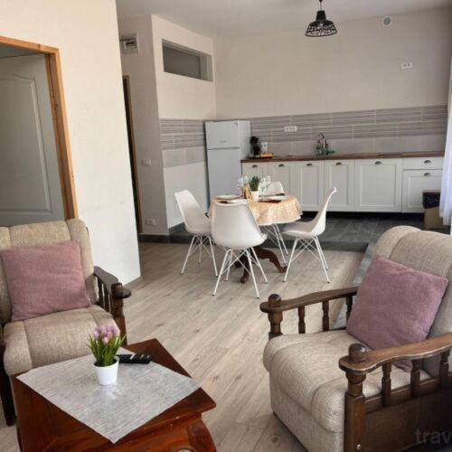 Premont Studios Ghimbav Εξωτερικό φωτογραφία